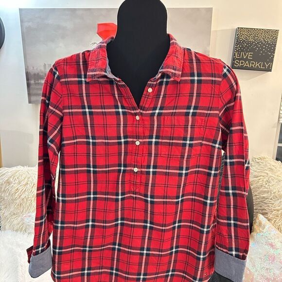 Women's Red Plaid Button-Up Shirt - Picture 1 of 7